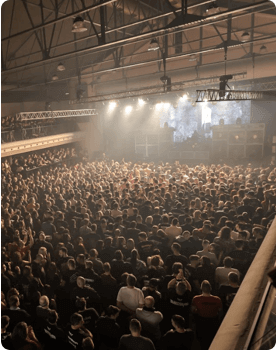 Lovarda<br />Egyetemi Kulturális <span> Konferenciaközpont%ICON%</span>